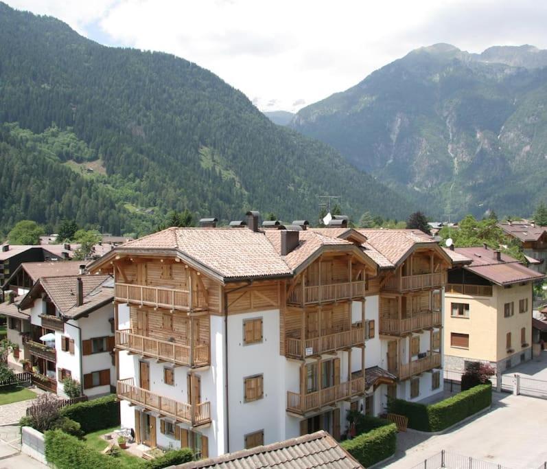 Lovely Apt In Pinzolo Val Rendena 7 외부 사진